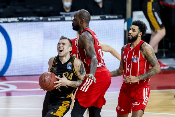 根据消息源 根据消息源